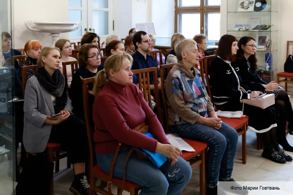 100-е юбилейное заседание рабочей группы «Каталогизация основных фондов. Фото Марии Говтвань 